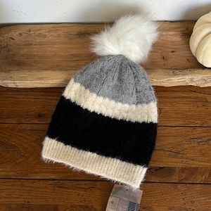 Knit Beanie with Pom by OPT